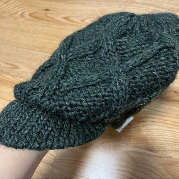 Fratelli Talli green wool alpaca blend hat - Picture 2 of 5